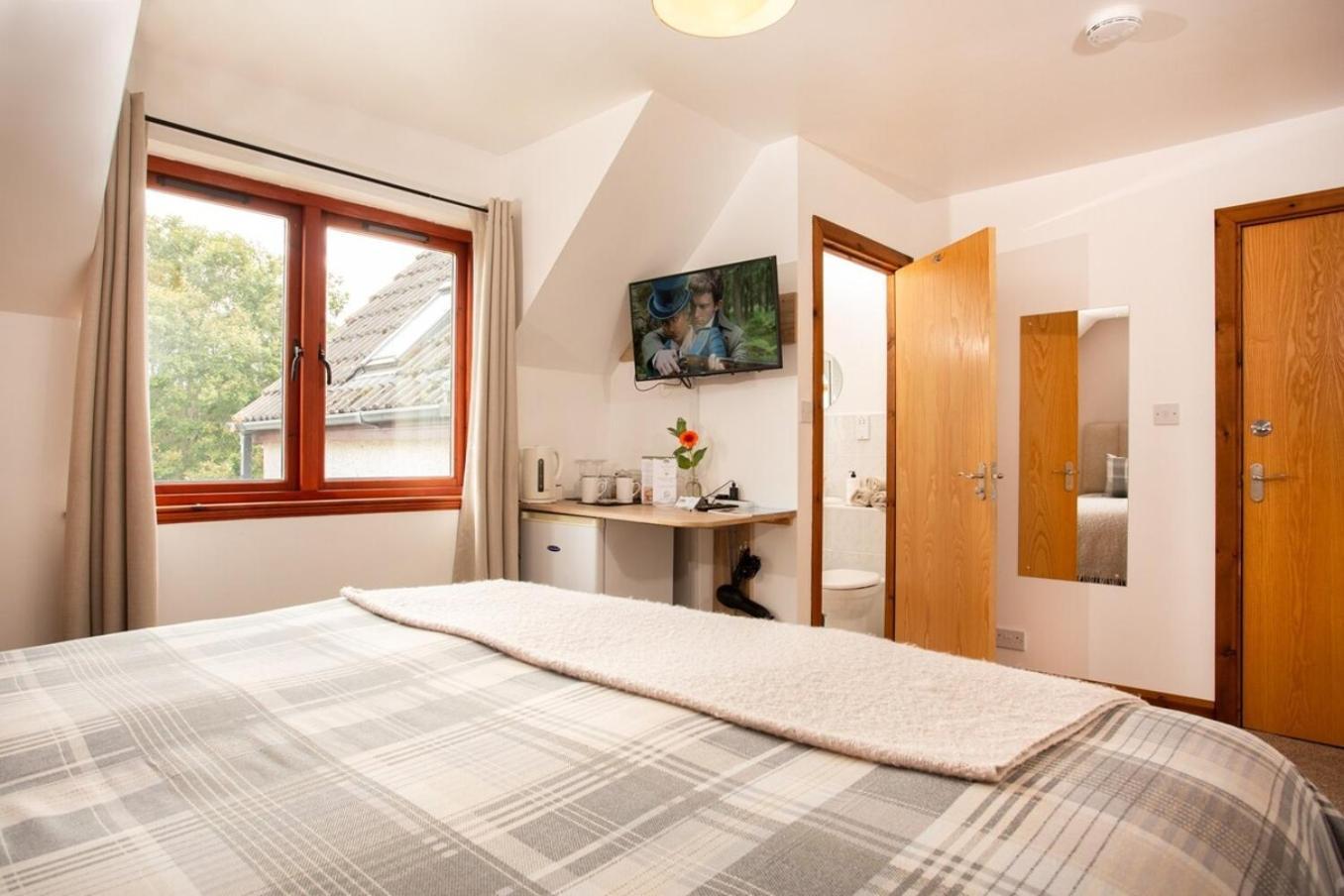 Beechwood Lodge Guesthouse Alness Exteriér fotografie