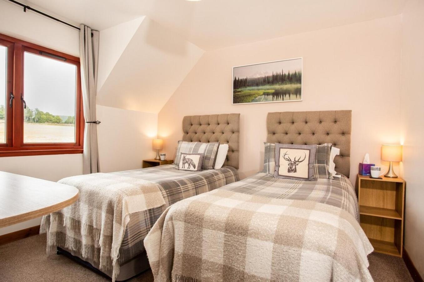 Beechwood Lodge Guesthouse Alness Exteriér fotografie